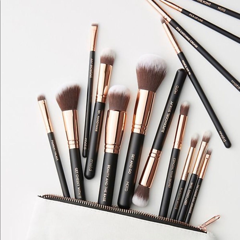 M.O.T.D. 15 pack vegan makeup brush set